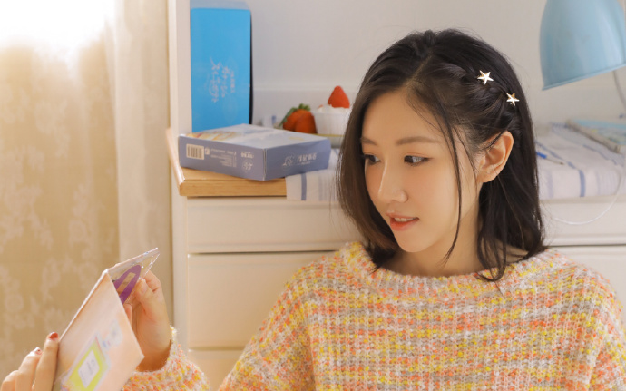 以色列空袭黎巴嫩东部致12死 真主党称其为“重大升级”